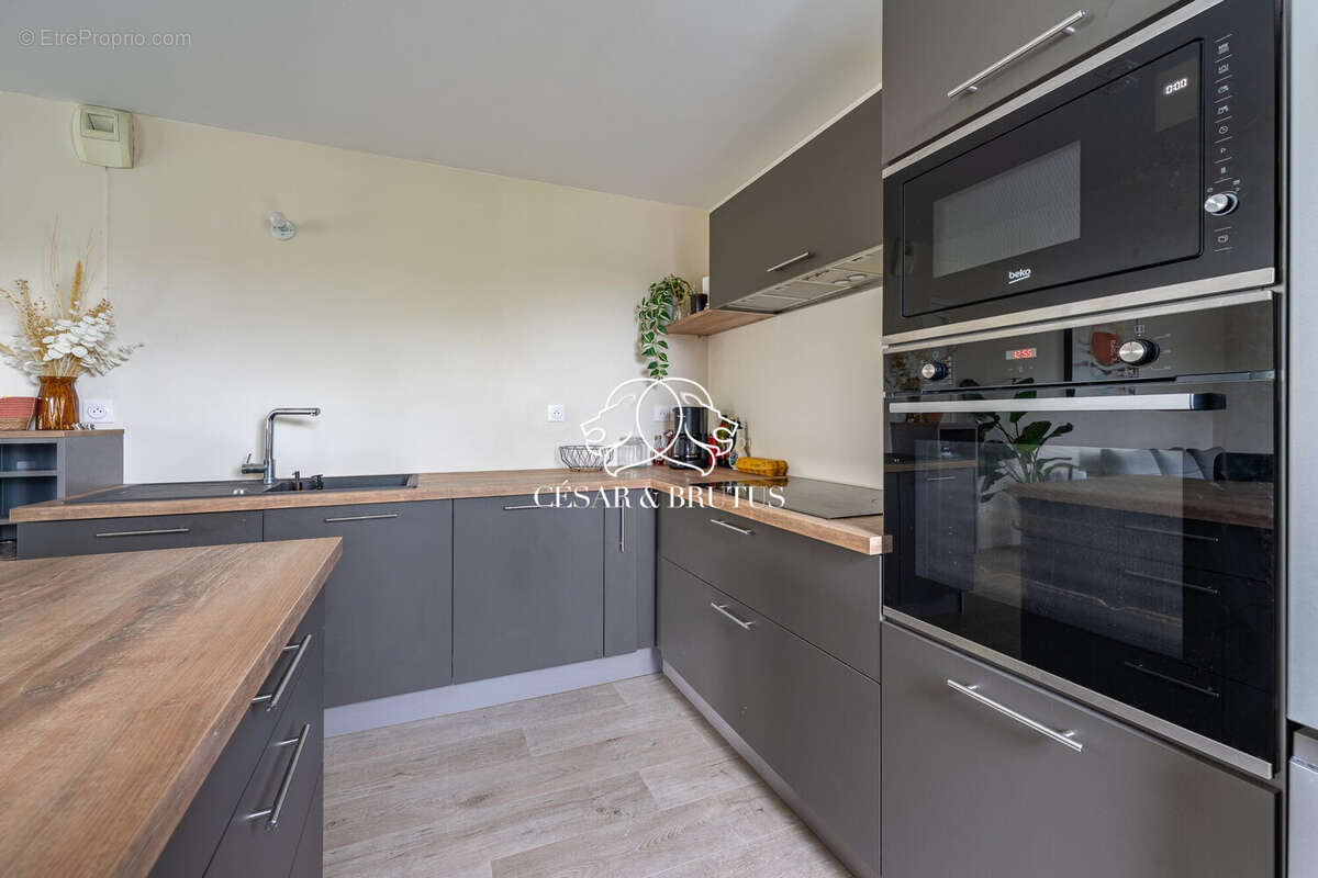 Appartement à VAULX-EN-VELIN