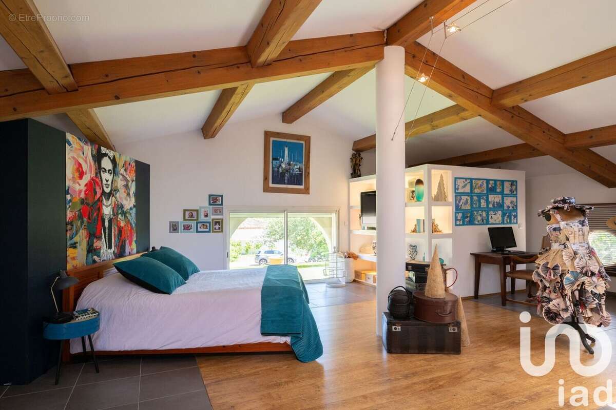 Photo 8 - Maison à SOLLIES-PONT