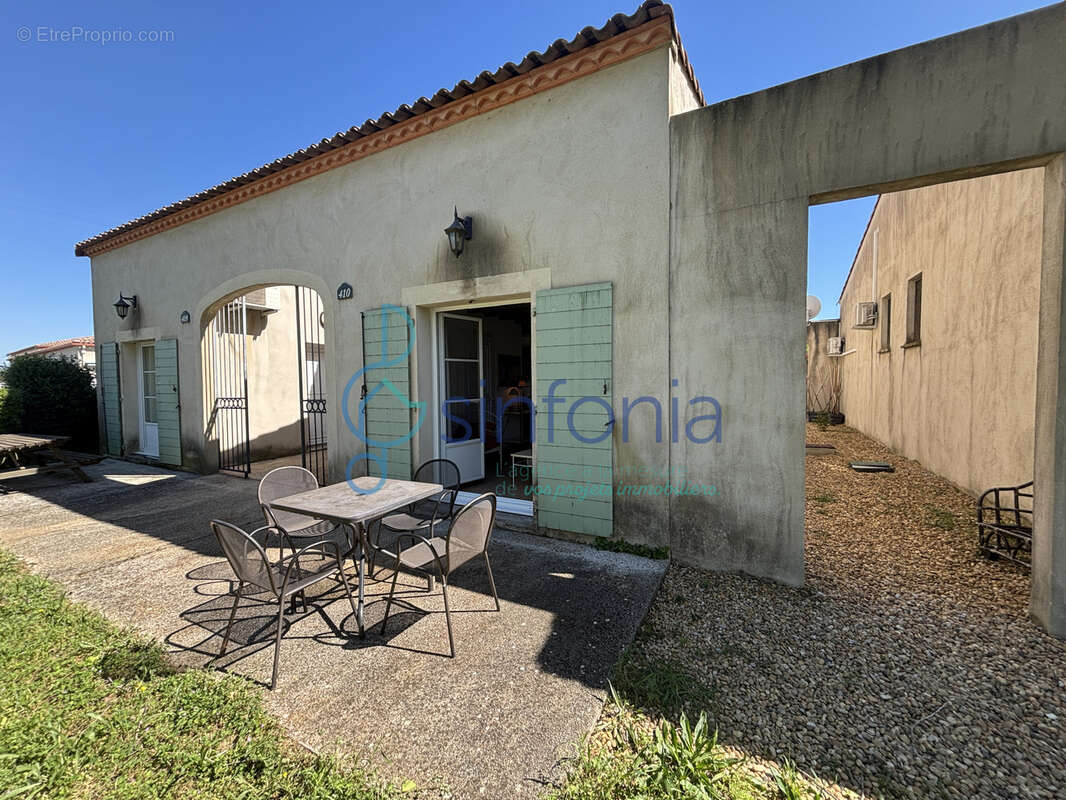 Maison à GALLARGUES-LE-MONTUEUX