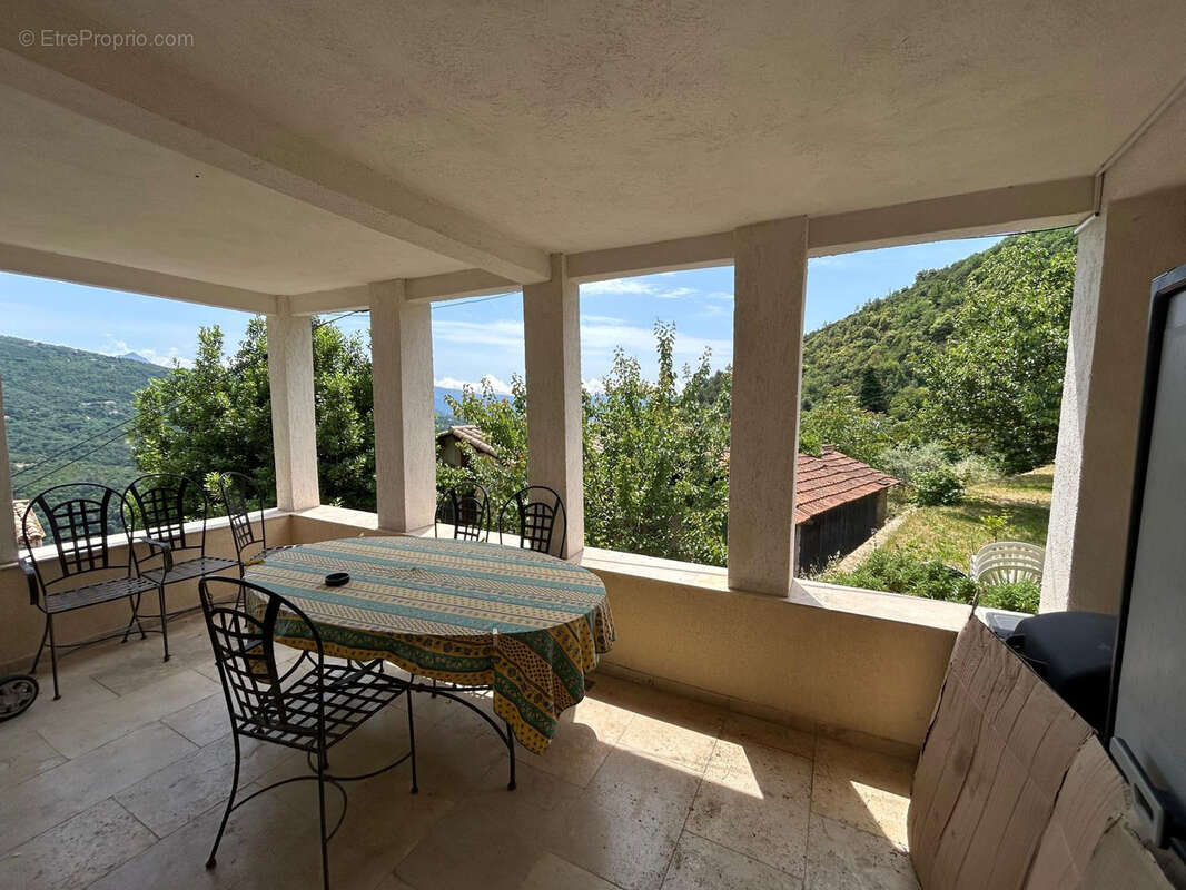 Appartement à BENDEJUN