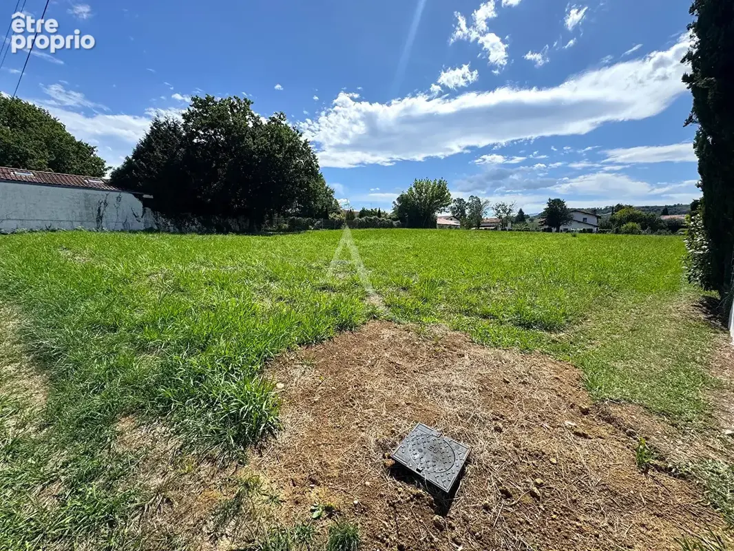 St Pée sur Nivelle - quartier Ibarron terrain constructible de 2000 m² - photo 5
