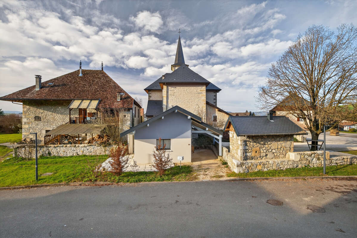 Appartement à MURES
