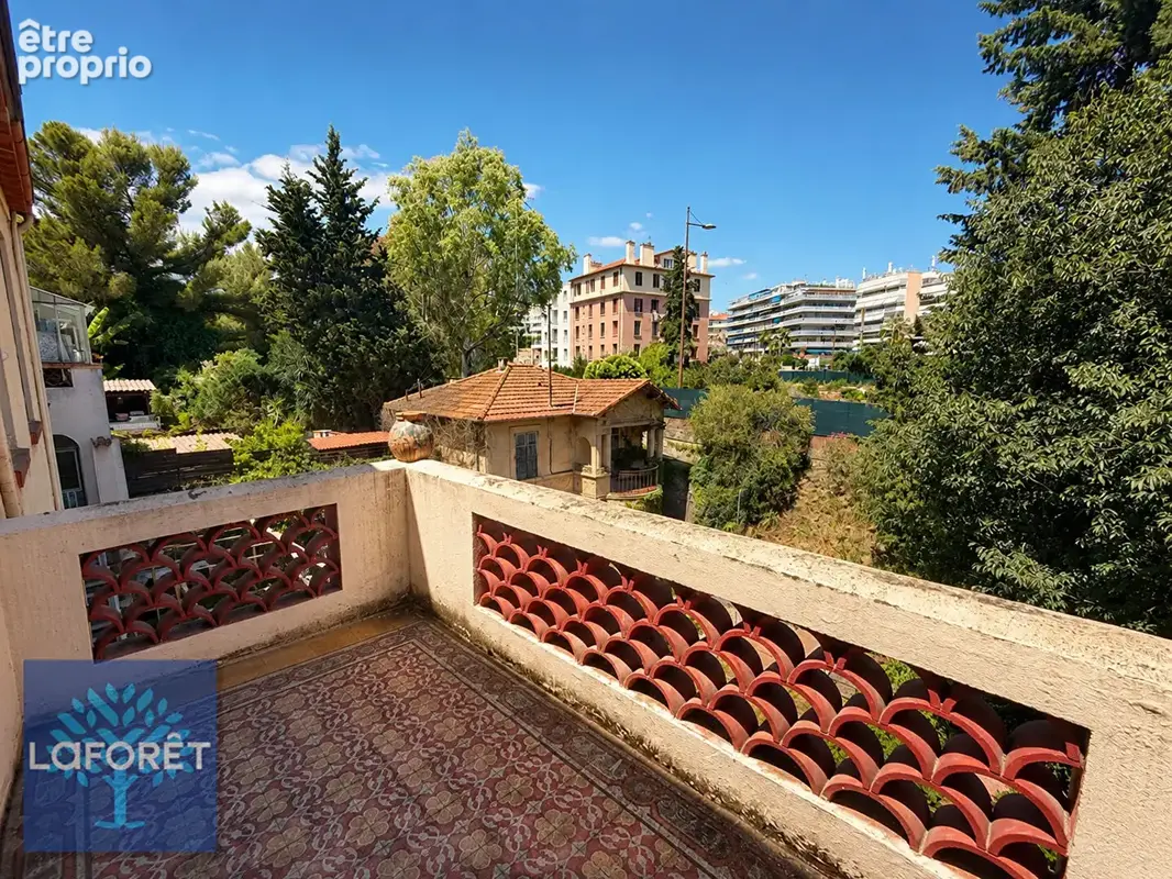 Maison de caractère avec deux appartements indépendants et extérieurs au Cannet - photo 12