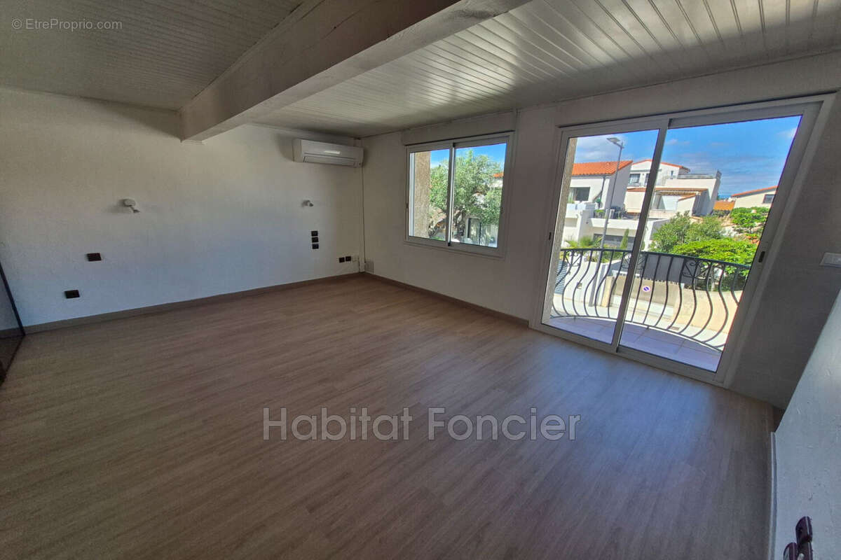 Maison à CANET-EN-ROUSSILLON
