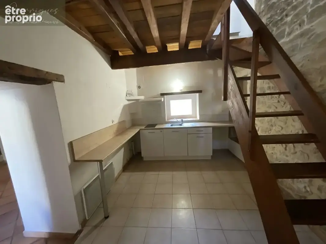 Bernis, appartement 2 pièces. - photo 2