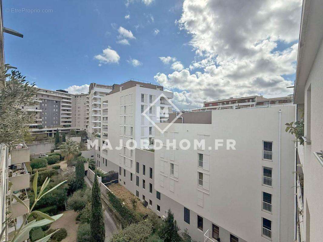 Appartement à MARSEILLE-8E