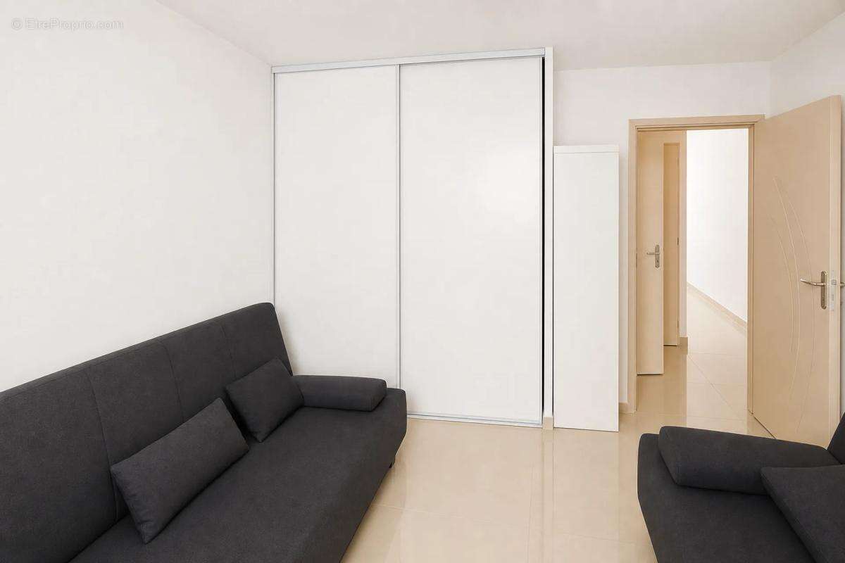Appartement à FLEURY
