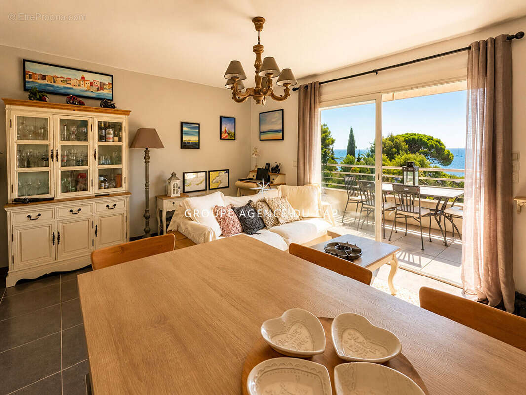 Exclusivite : appartement 45m2 avec vue mer a sainte maxime avec parking et garage - photo 4