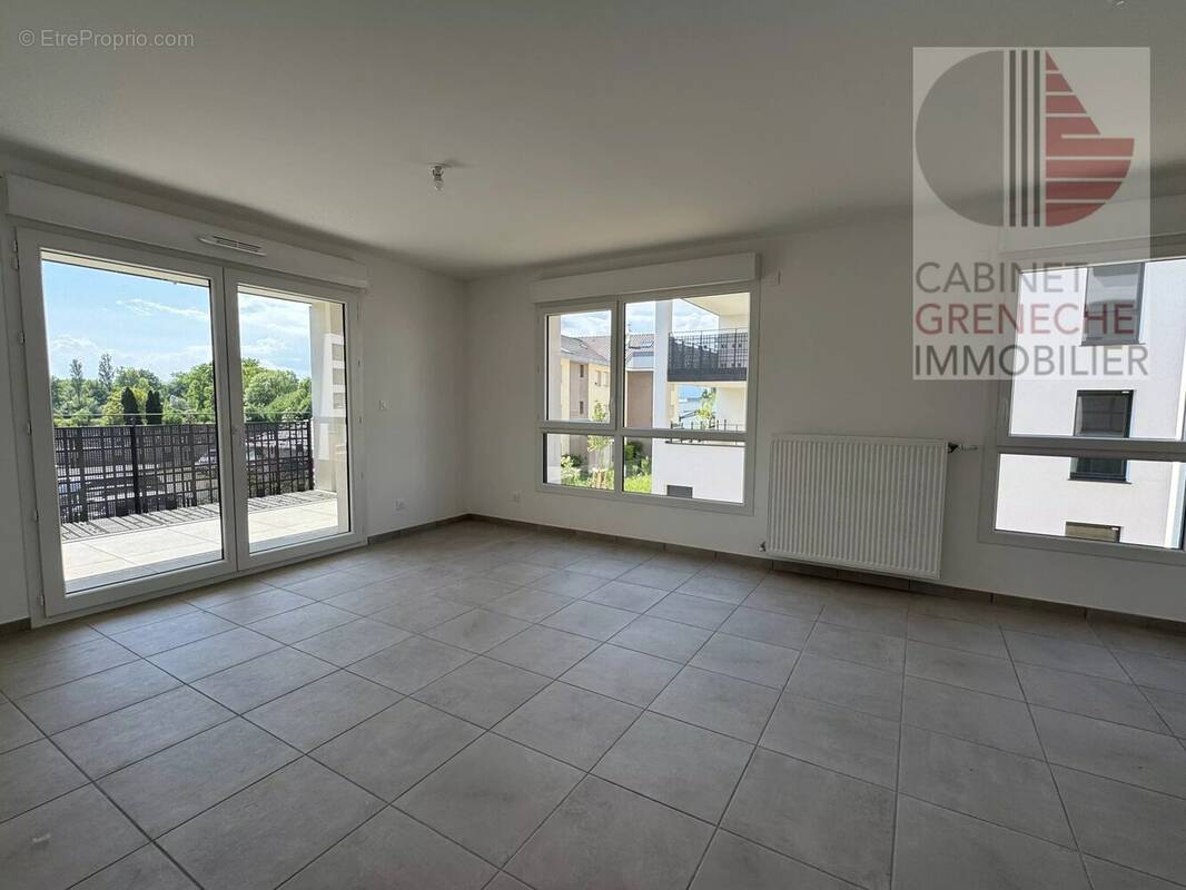 Appartement à SCIEZ