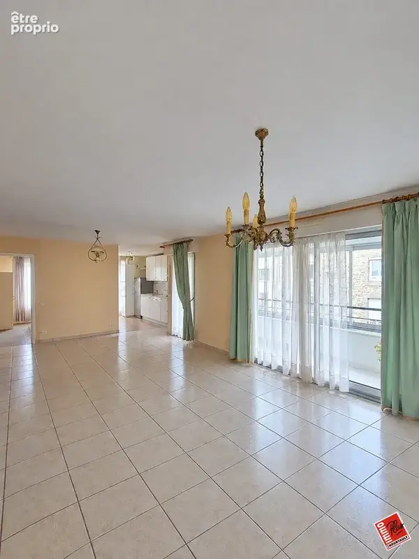 Appartement 4 pièces 86 m² à vendre à Saint-Brieuc (22000) - photo 4