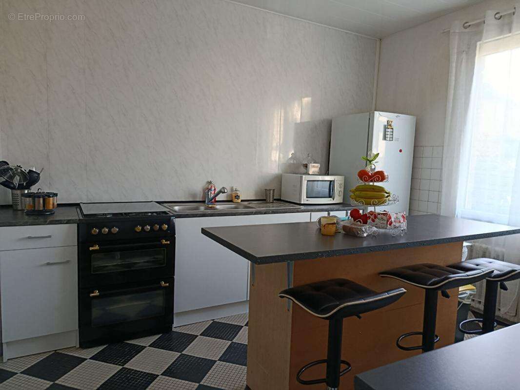 Maison à CARHAIX-PLOUGUER