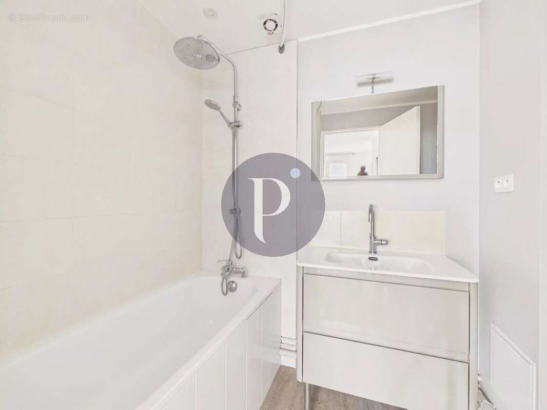 EXCLUSIVITE - Appartement lumineux de 2 pièces - 43 m² - photo 6