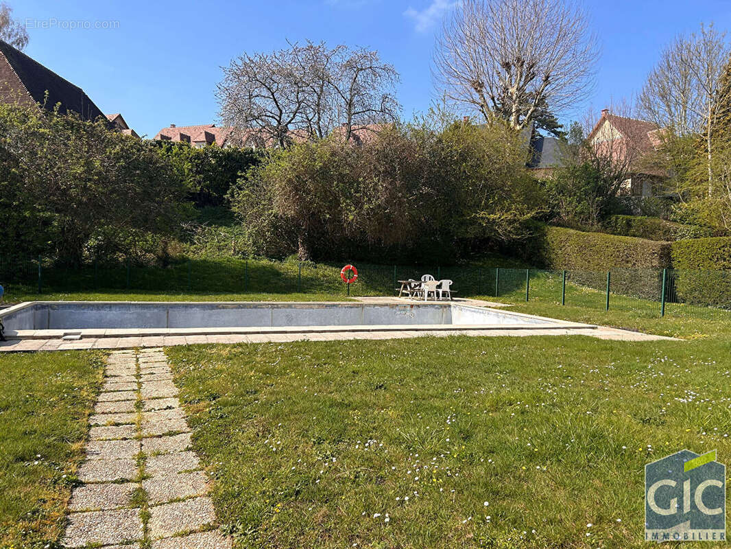 Appartement à SAINT-ARNOULT