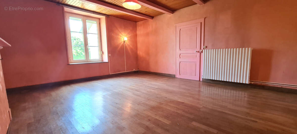 Maison à BETHELAINVILLE