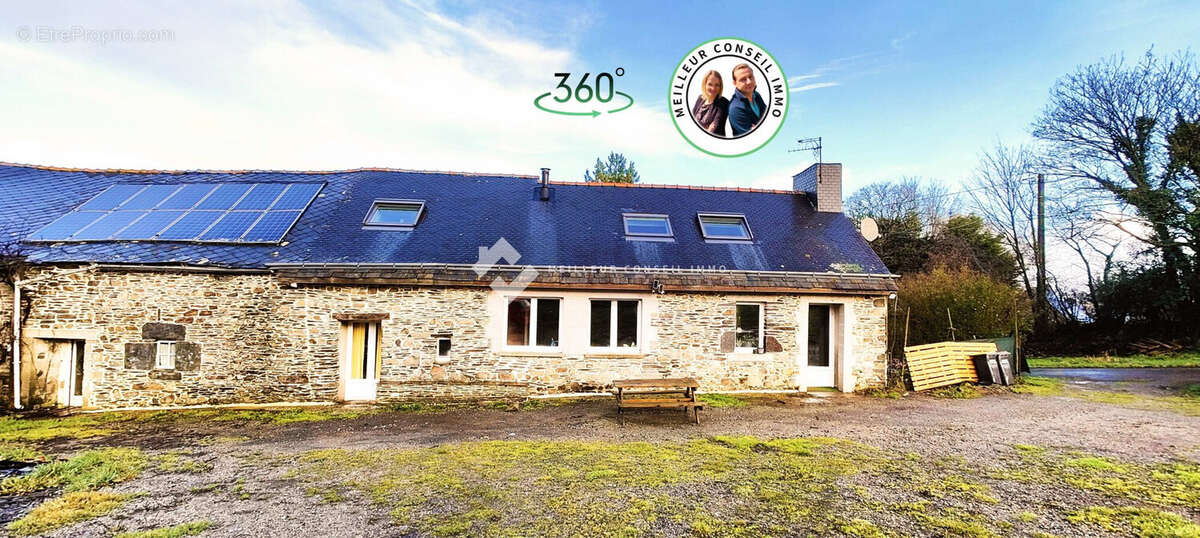 Maison à PLUSSULIEN