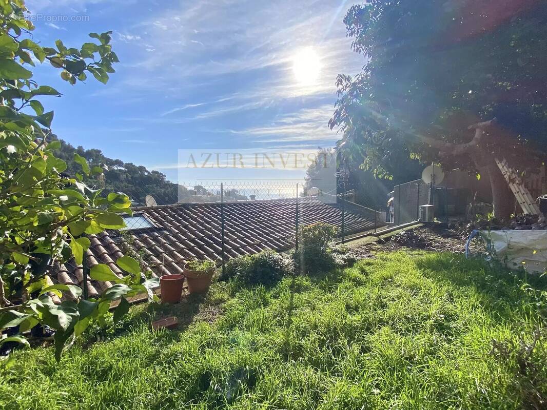 Appartement à ROQUEBRUNE-CAP-MARTIN