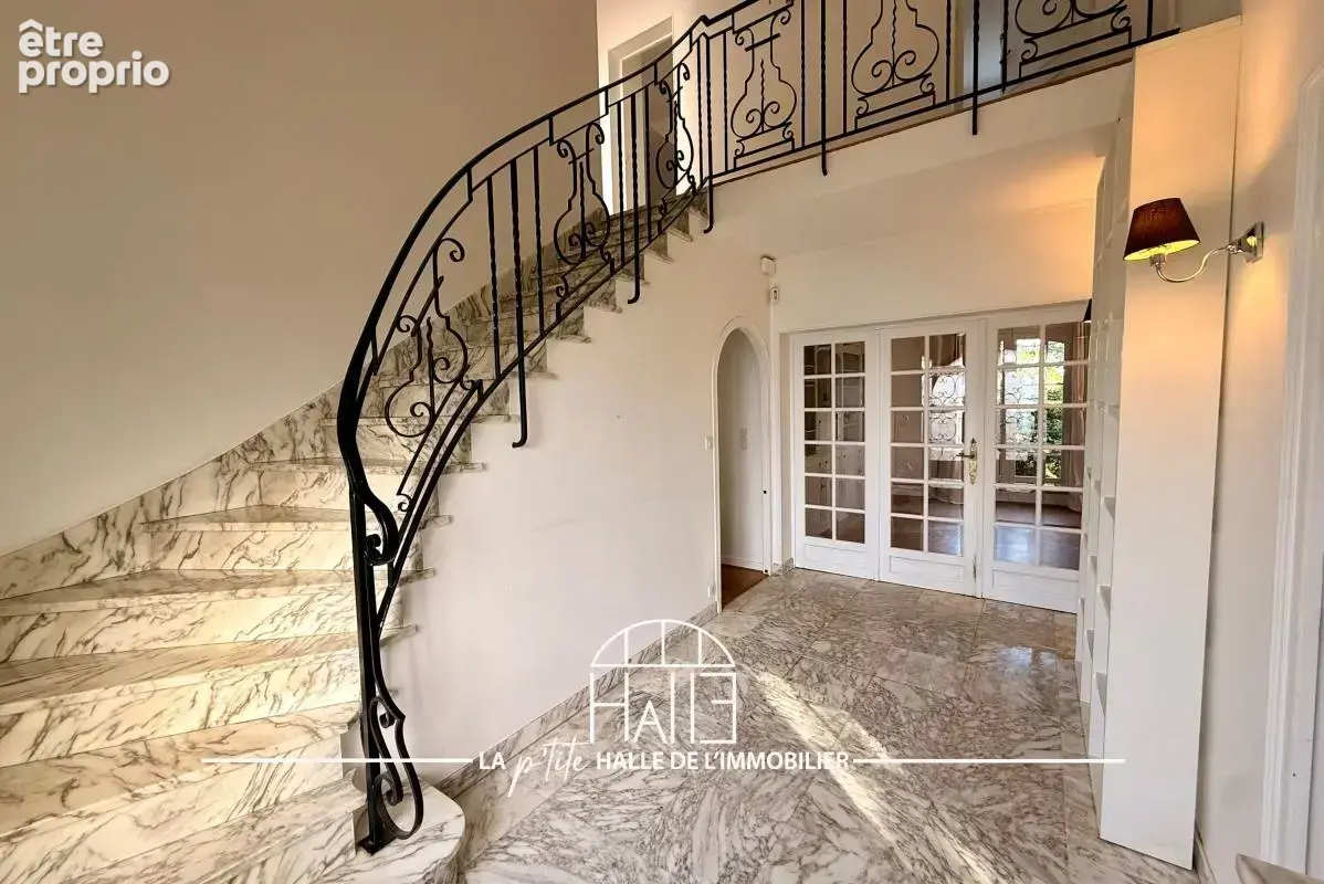 Maison 8 pièces 228 m² à vendre à Panazol (87350) - photo 3