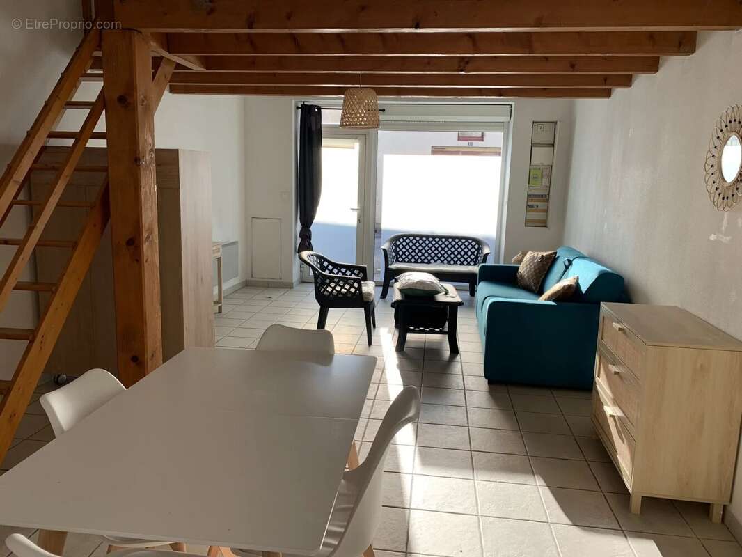 Appartement à LA BREDE