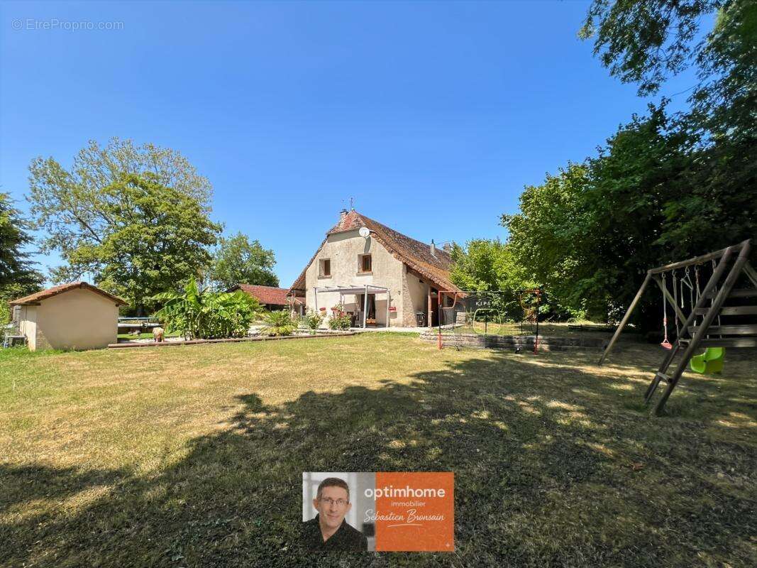 NANCE – Propriété de caractère de 240 m² avec dépendances, piscine et 3 720 m² de terrain - photo 19