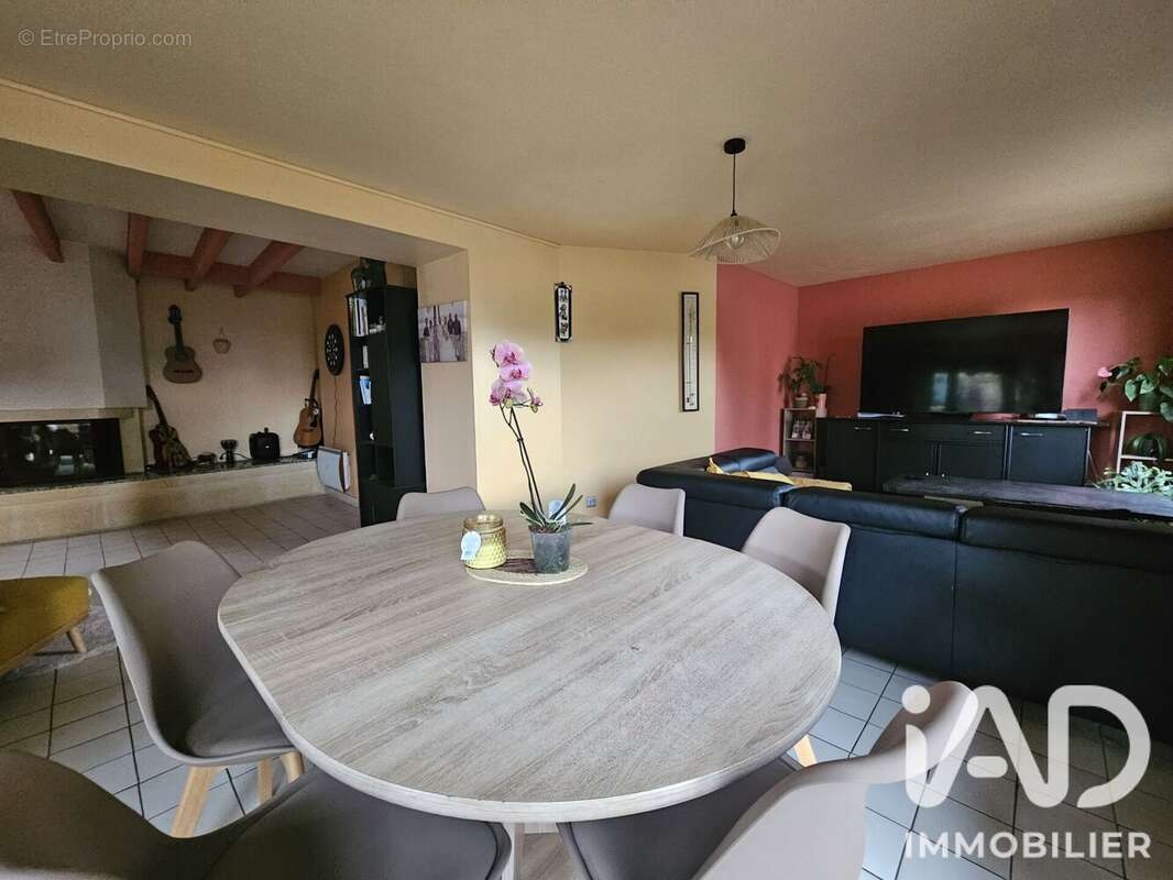 Maison 148 m² à Saint-Malo  - photo 6