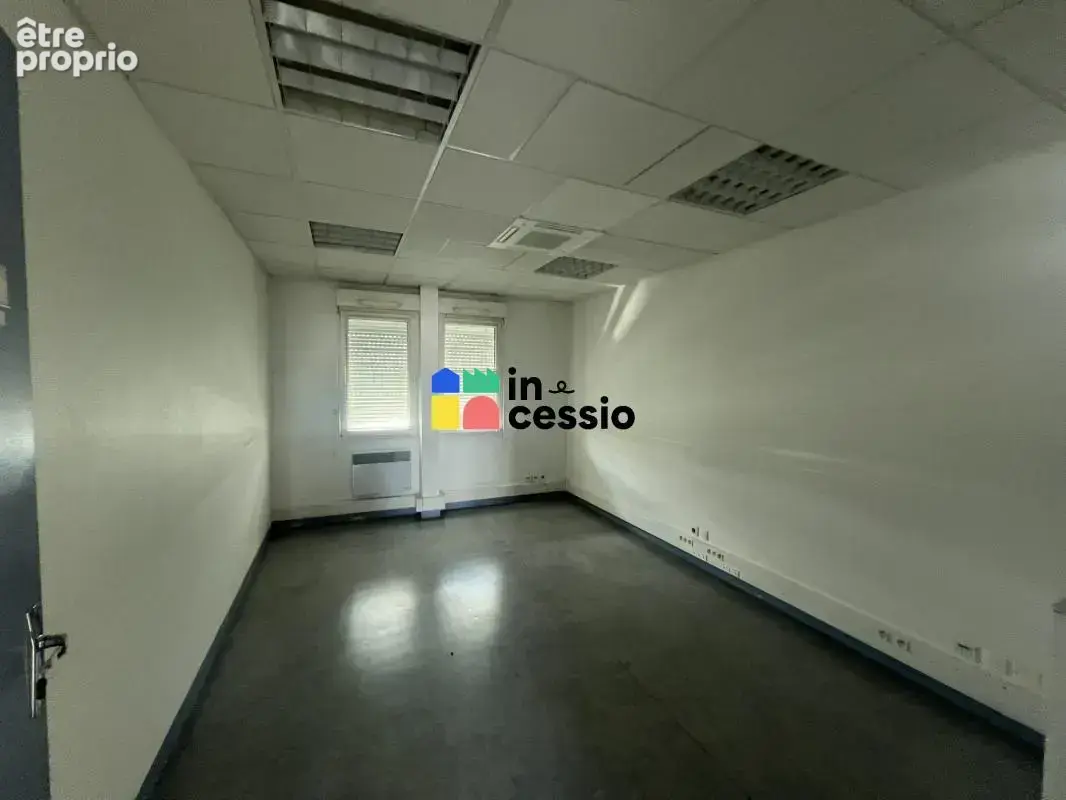 À VENDRE – Plateau de bureaux lumineux – 406 m² env. – Z - photo 23