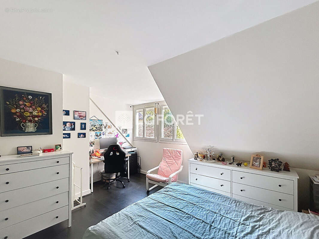 Maison familiale climatisée, avec sous-sol - Orgeval - 7 pièces - photo 8