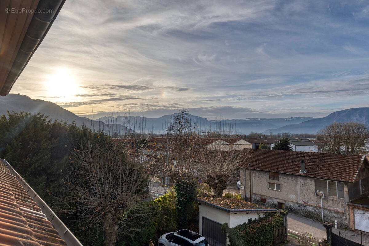 Appartement à DOMENE