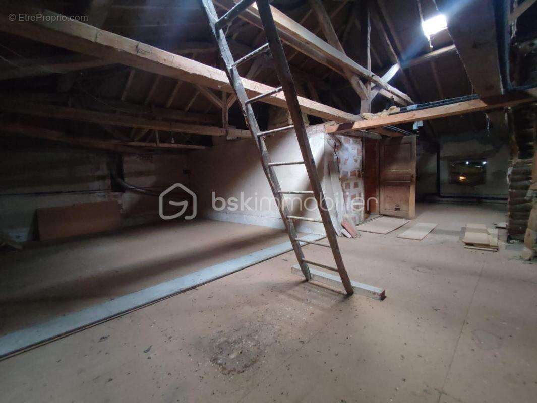 Maison à SAINT-GAUZENS