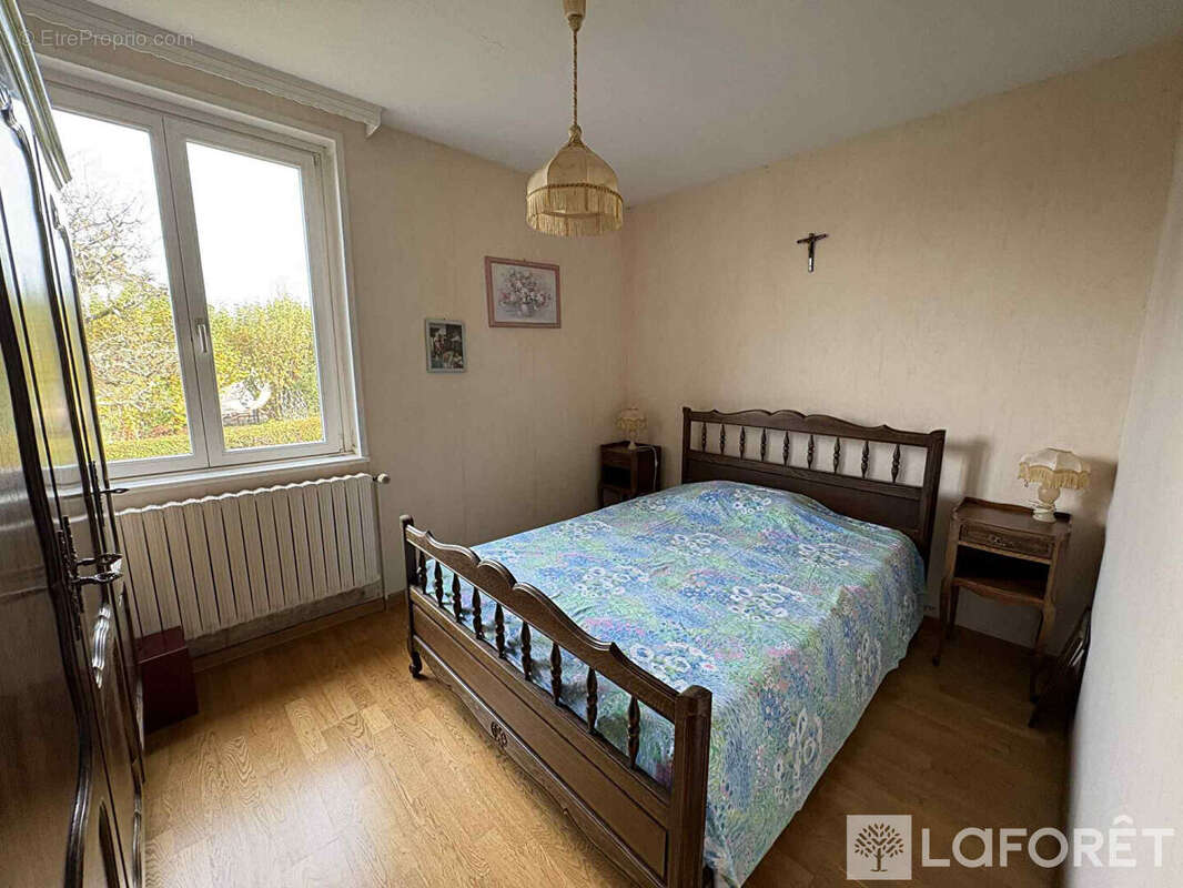 Maison à GRAND-CHARMONT