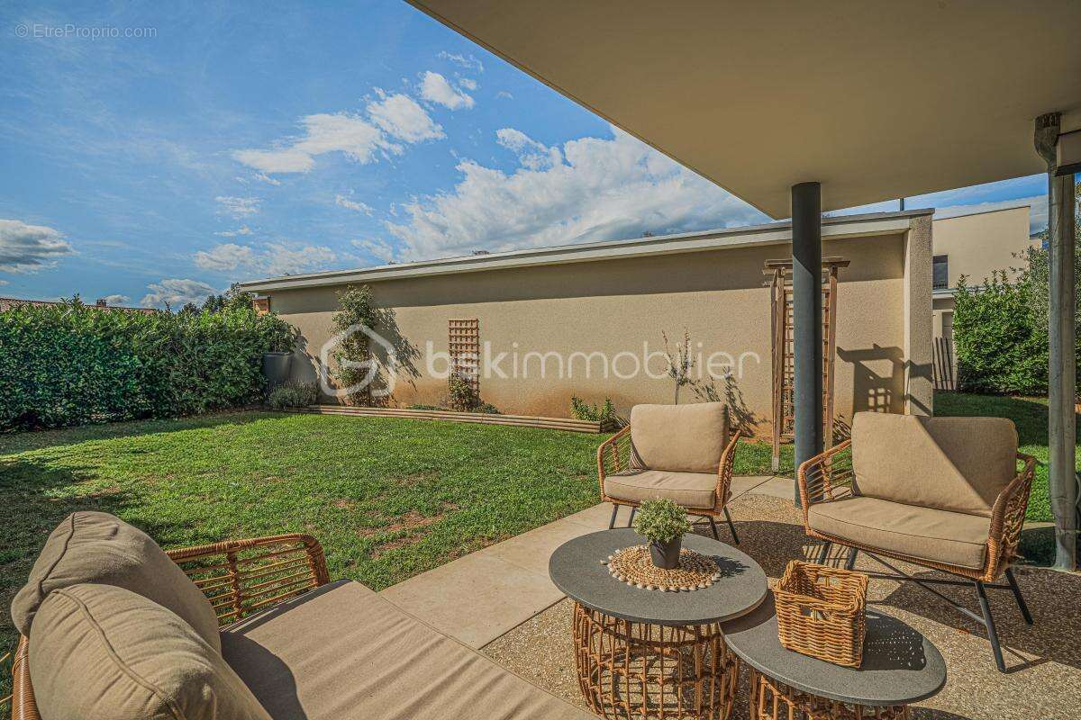 Appartement à CHAMPAGNIER