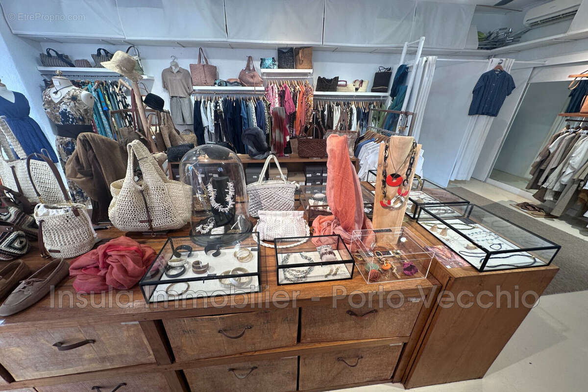 Commerce 40 m² à Porto-Vecchio  - photo 3