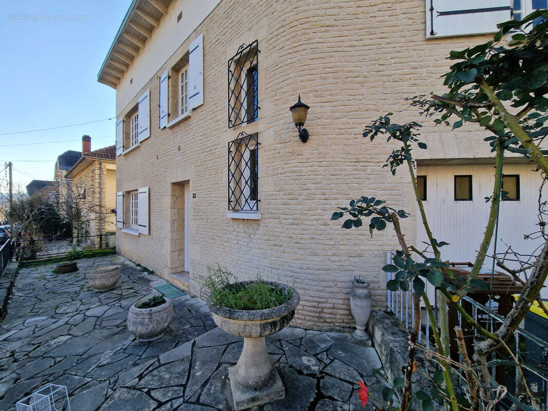Maison propice à la vie de famille - photo 3