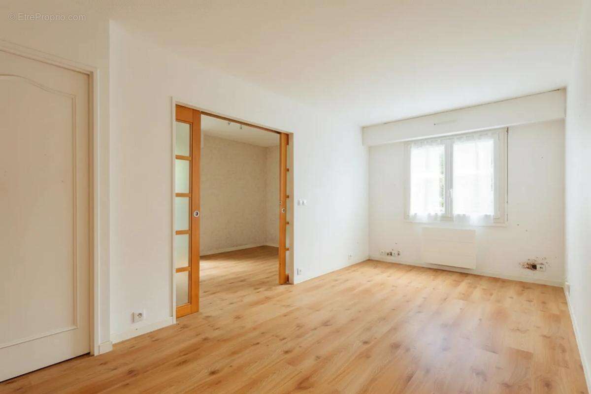 Appartement 2 pièces de 41 m² à Livry-Gargan - photo 2