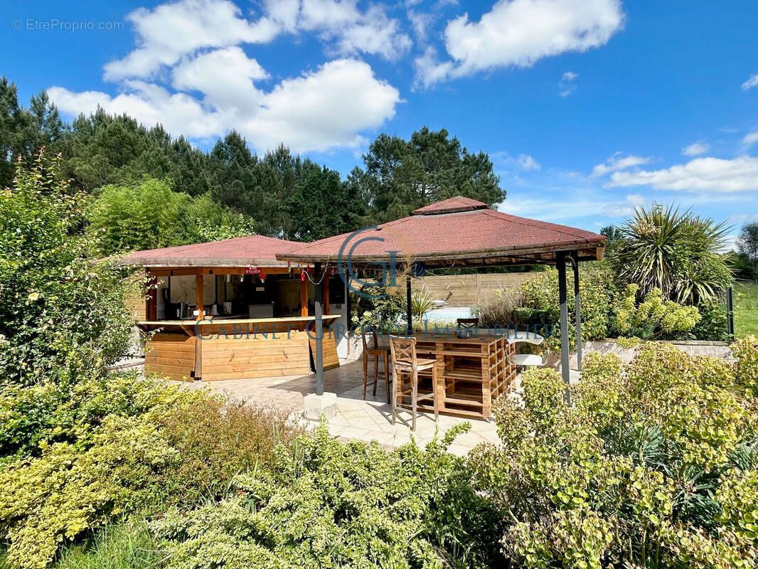 Maison à GAJAC