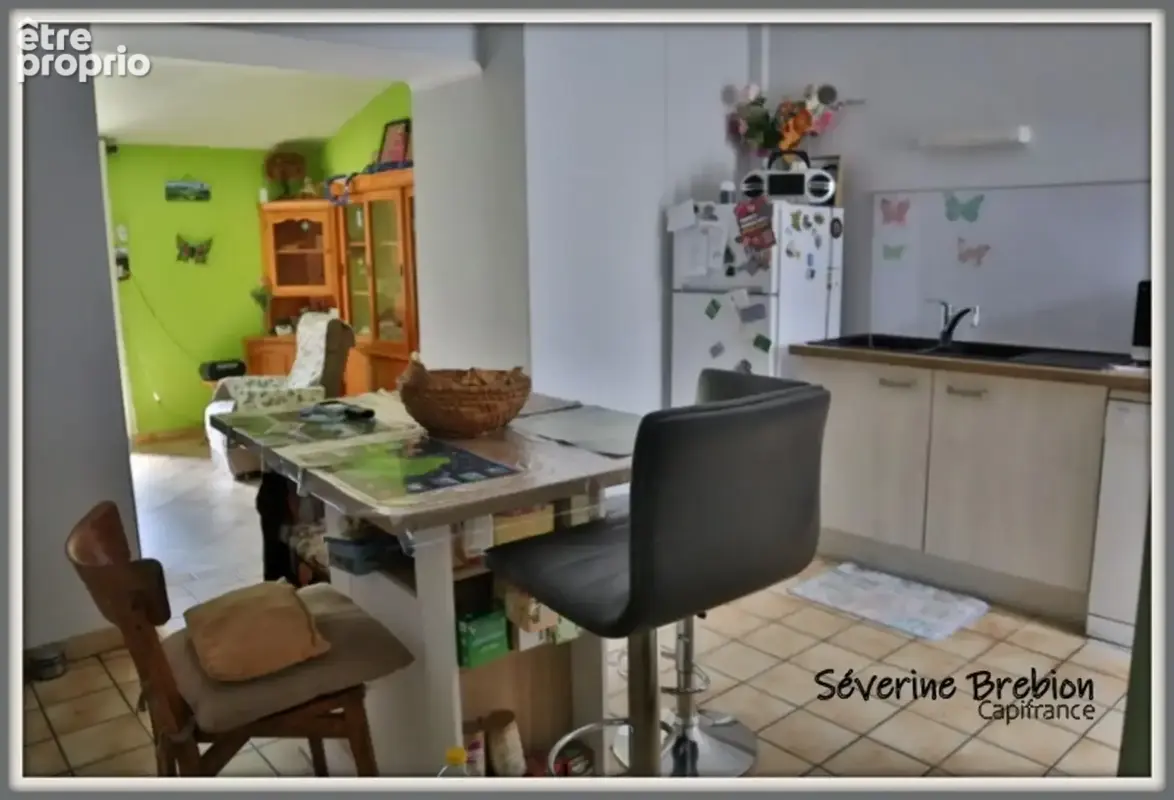 Maison 4 chambres, classée D, terrain à CELLES SUR DUROLLE (63) - photo 3