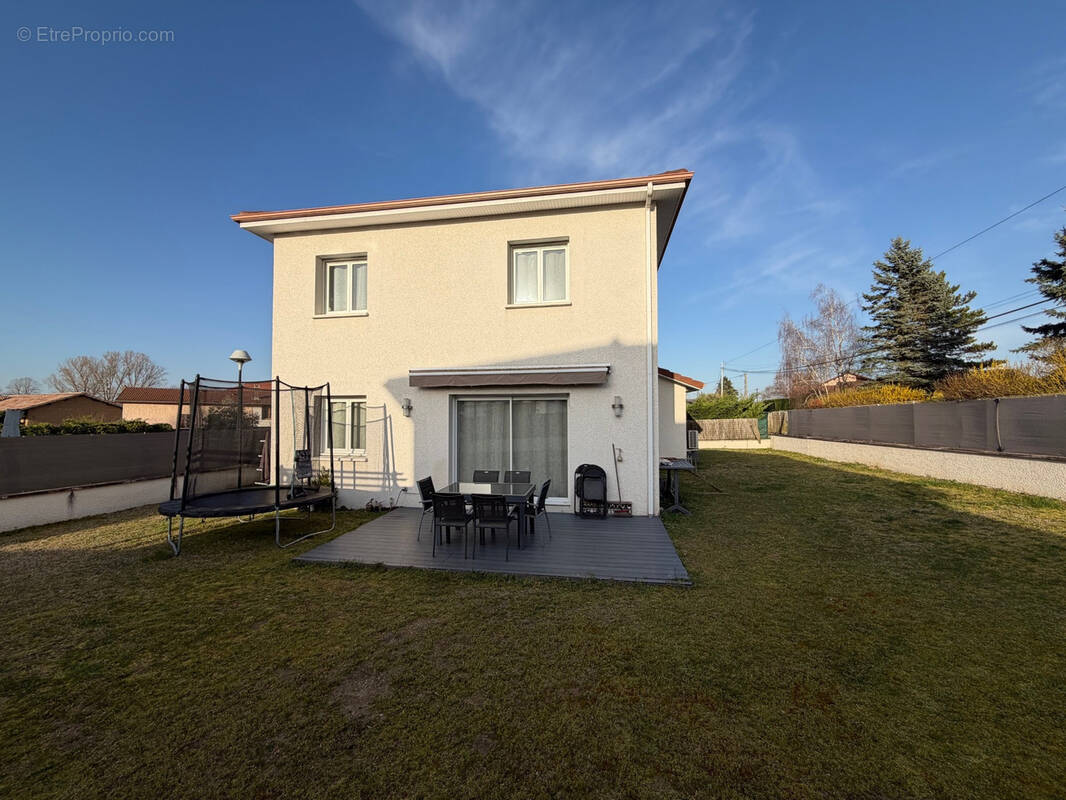 Maison à SAINT-SAVIN