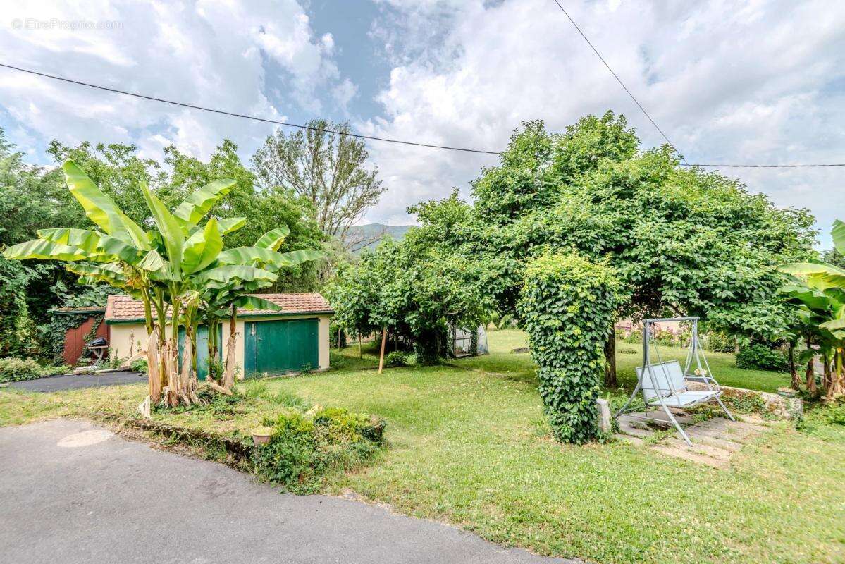 Terrain à ANNEMASSE