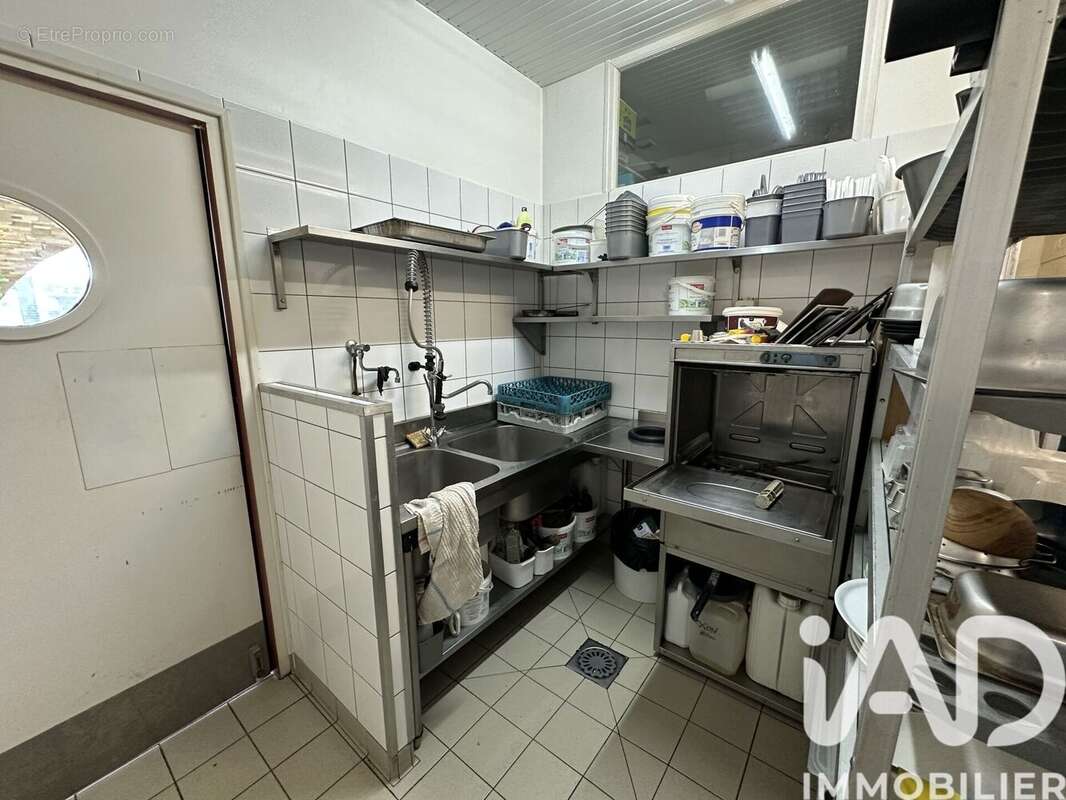 Commerce 300 m² à Moutiers-Les-Mauxfaits  - photo 5