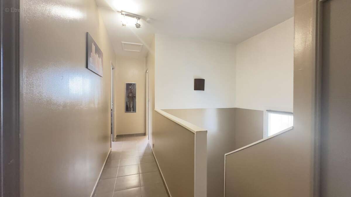 Maison à ROCHEFORT-DU-GARD