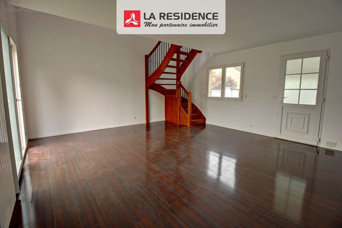 Maison à CONFLANS-SAINTE-HONORINE