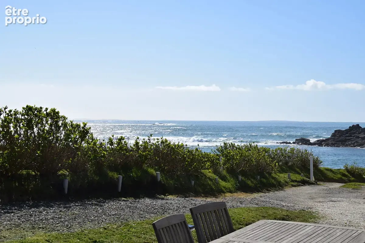 VENTE d'une maison T7  à PORSPODER -vue mer- piscine couverte - photo 18