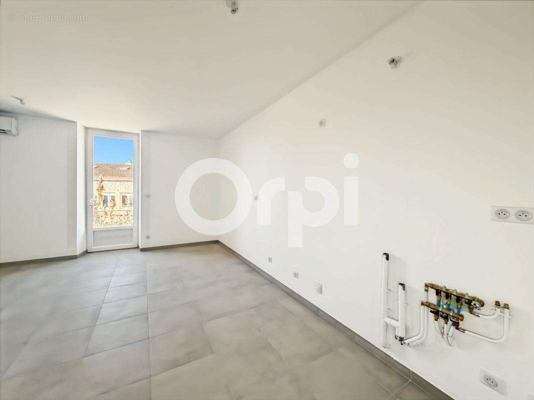 Appartement avec balcon et piscine (LOT 12) - photo 5
