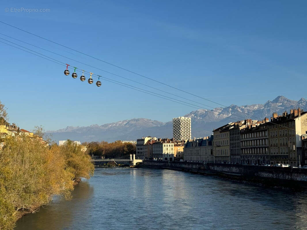 Appartement à GRENOBLE