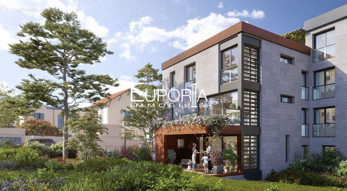 Appartement à ISSY-LES-MOULINEAUX