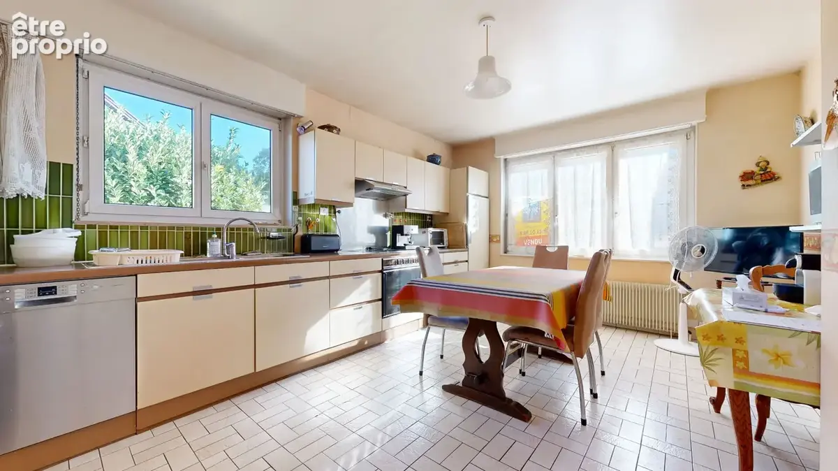 Schiltigheim / maison de plain-pied de 132 m² / 4 chambres / 2 garages / terrain de 569 m² - photo 2