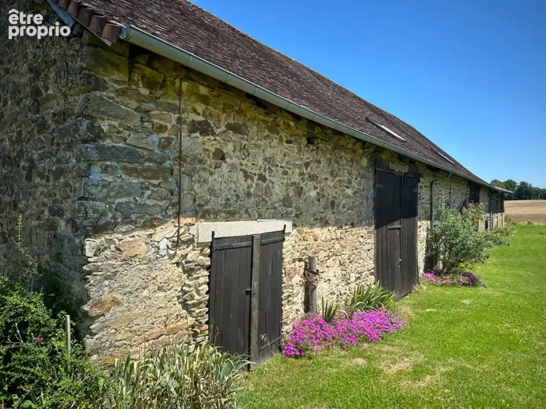 Charmant ensemble immobilier au coeur du parc naturel du Périgord Vert. - photo 5