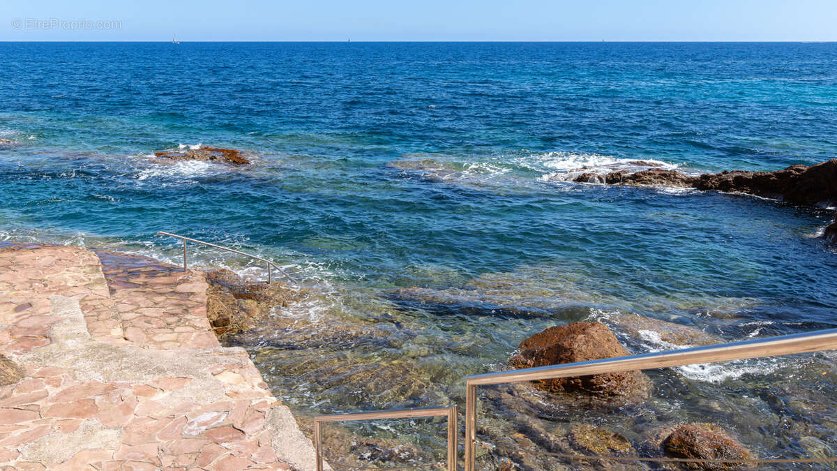 Appartement à SAINT-RAPHAEL