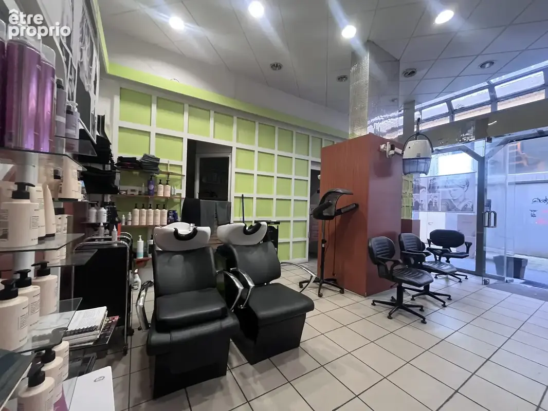 Salon de coiffure - fonds de commerce - photo 5