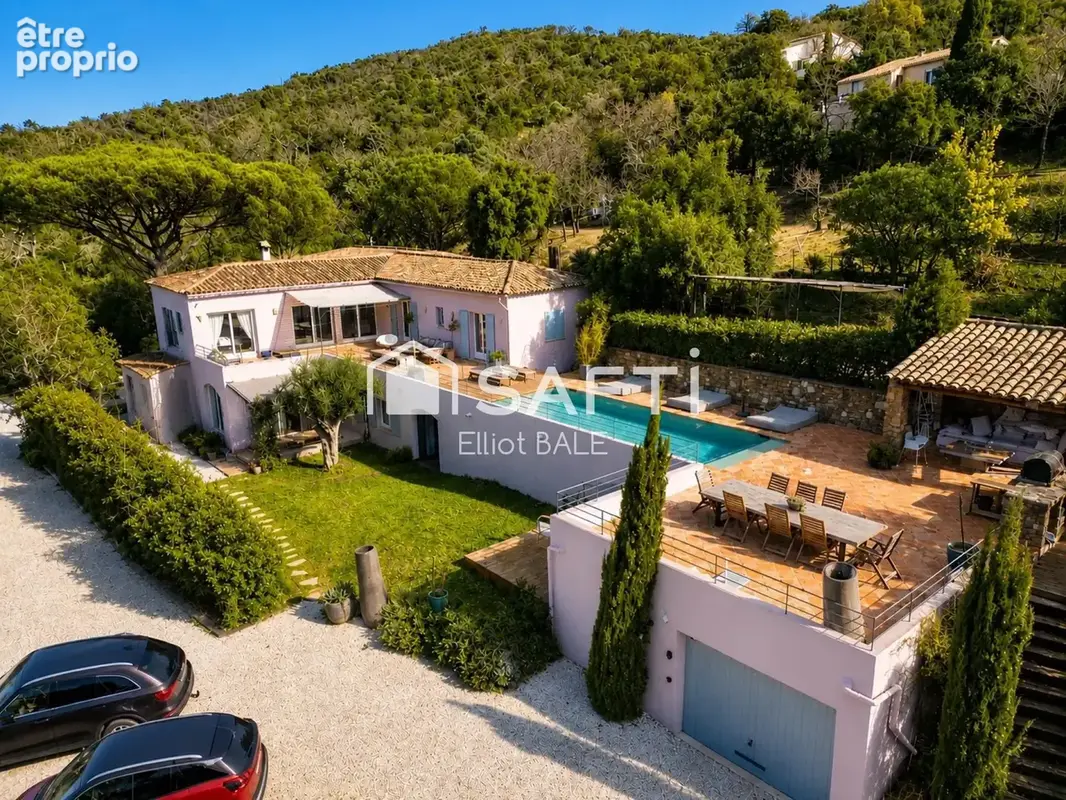 Photo 1 - Maison à GRIMAUD