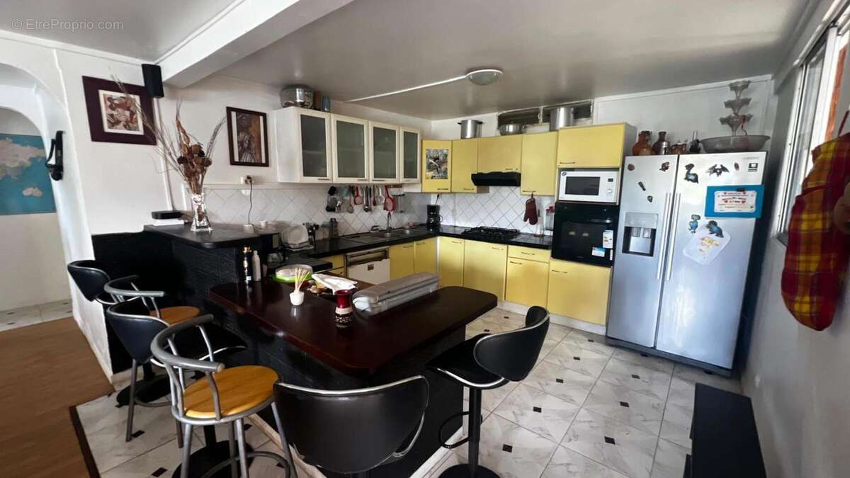 Maison à FORT-DE-FRANCE